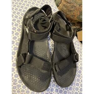 TEVA HURRICANE MEN'S BLACK SANDALS SIZE 10